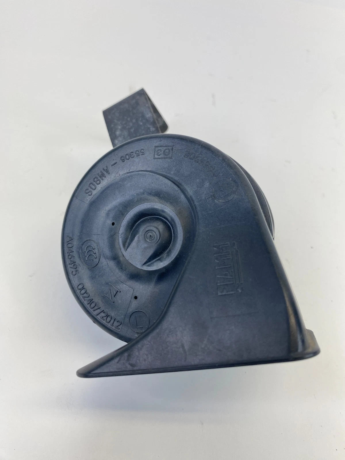 2015 2016 2017 CHRYSLER 200 LOW TONE HORN NOTE ALARM SIREN E30055306 OEM
