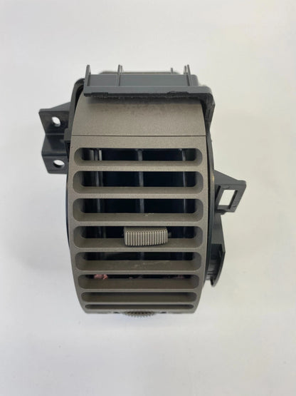 2005-2007 INFINITI G35 DASH RIGHT PASSENGER INNER A/C AIR VENT OUTLET 68750AC701