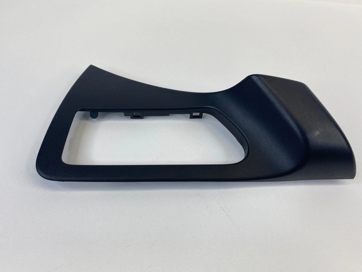 2003-2005 NISSAN MURANO RR RH INSIDE DOOR HANDLE BEZEL TRIM COVER PANEL UNIT OEM