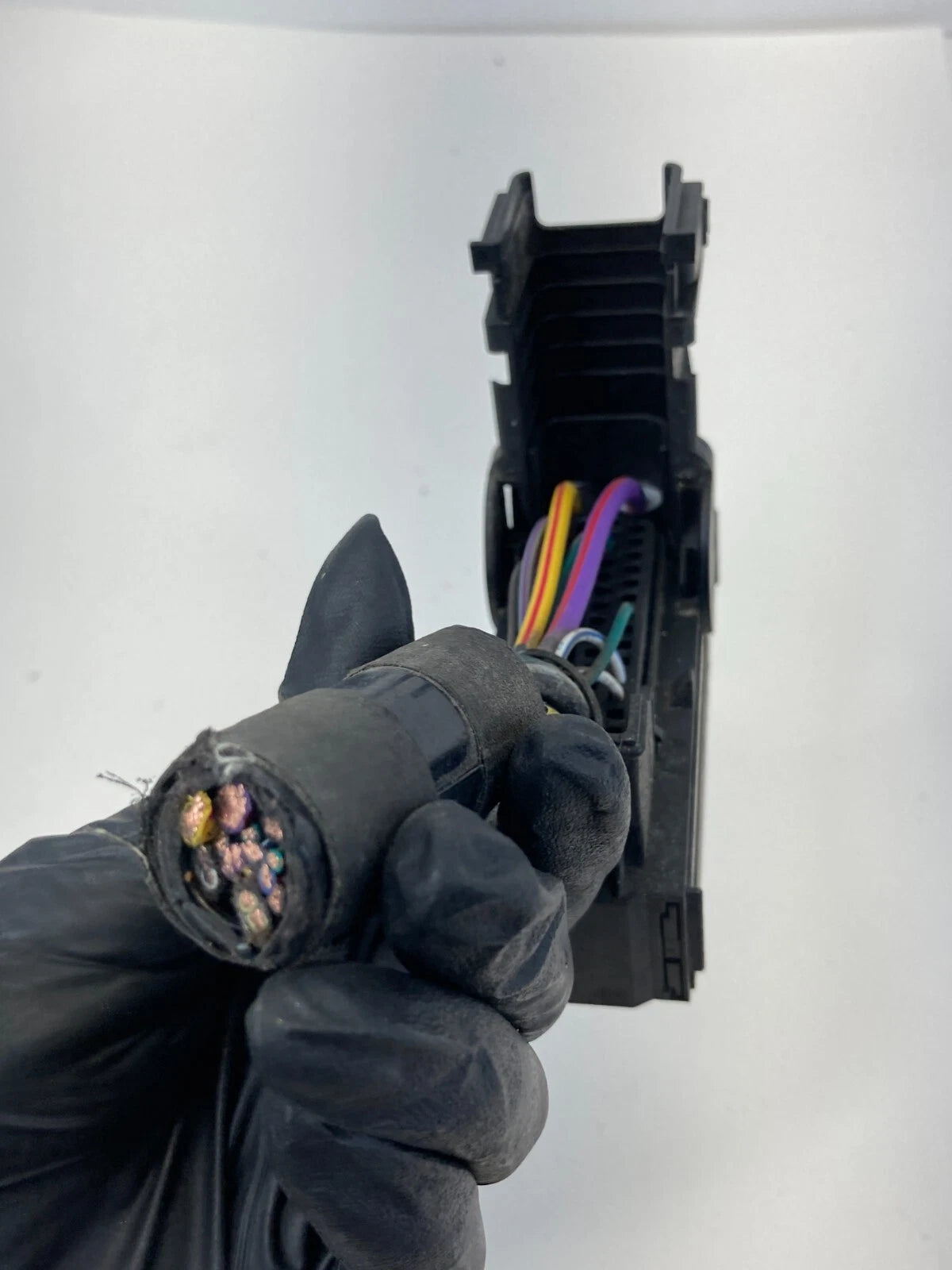 2010-2012 Ford Fusion 2.5L A/T ABS Pump Anti Lock Brake Harness Cable Connector