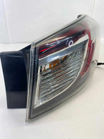 10-13 MAZDA 3 SEDAN RIGHT PASSENGER OUTER QUARTER PANEL TAIL LIGHT TAILLIGHT OEM