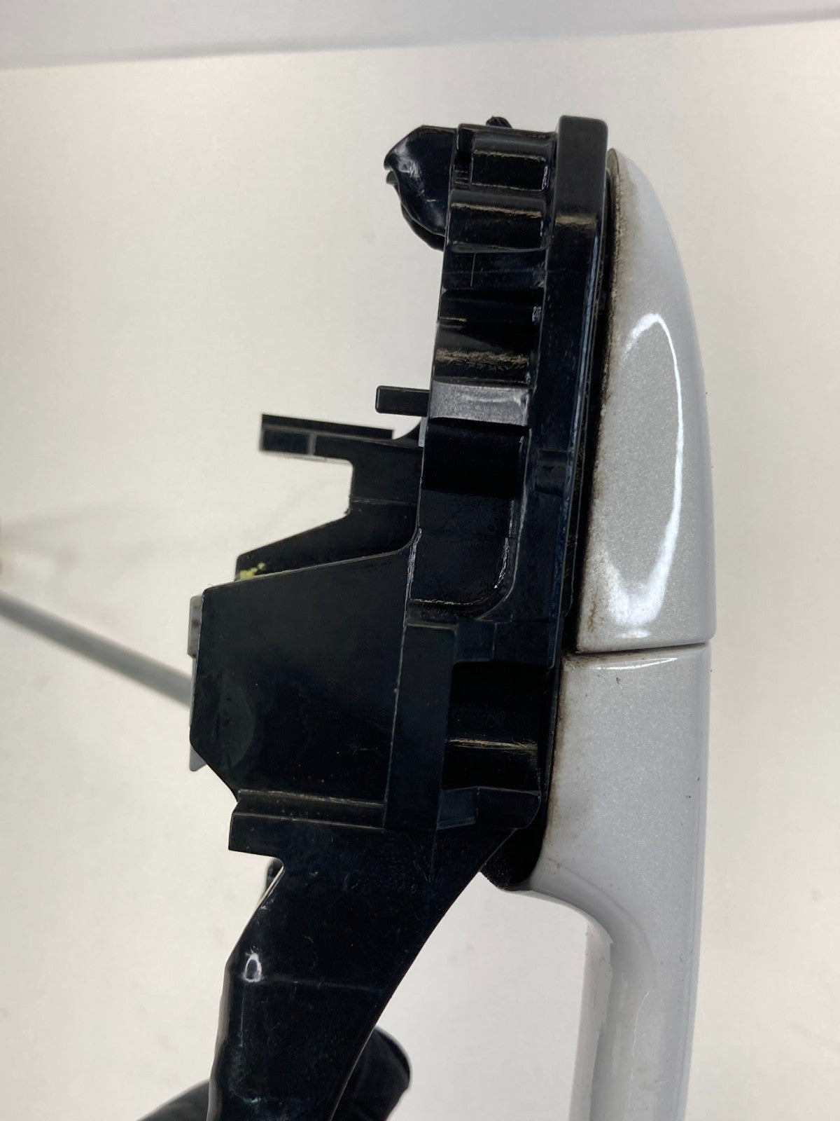 2010-2013 Mazda 3 Front Right Passenger Side Exterior Outer Door Handle OEM