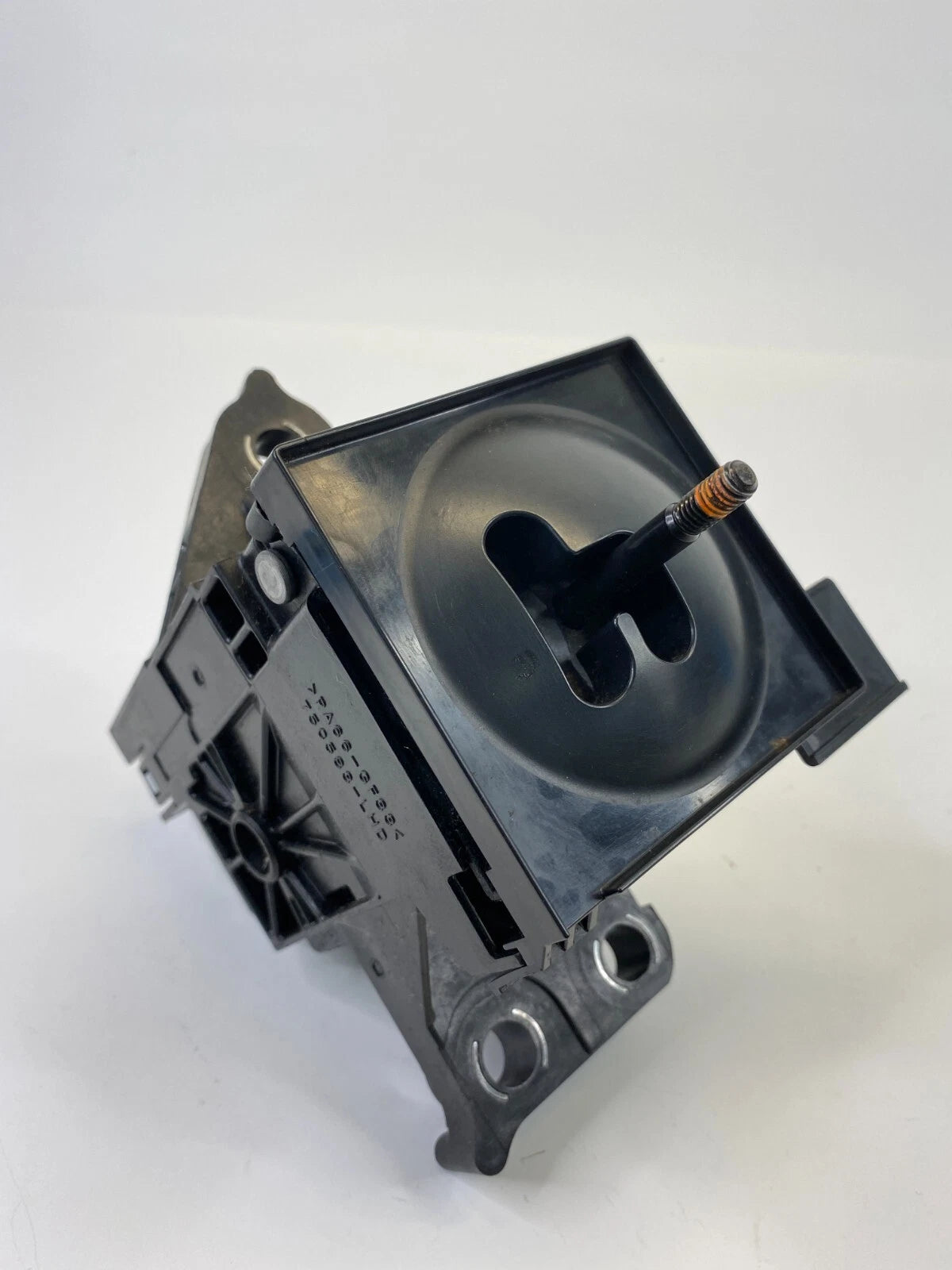 10-15 TOYOTA PRIUS AUTOMATIC TRANSMISSION SHIFT SHIFTER LEVER SELECTOR 750583