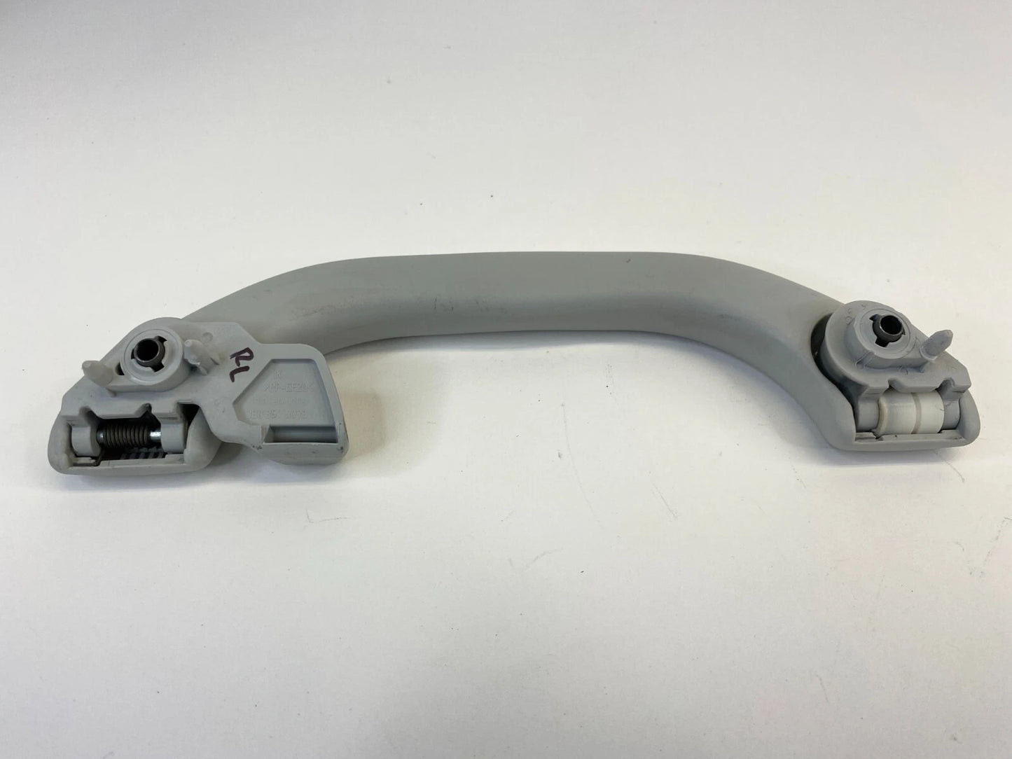 1998-2005 VW PASSAT REAR LEFT INTERIOR ROOF GRAB HANDLE OEM FACTORY 3B0857607B