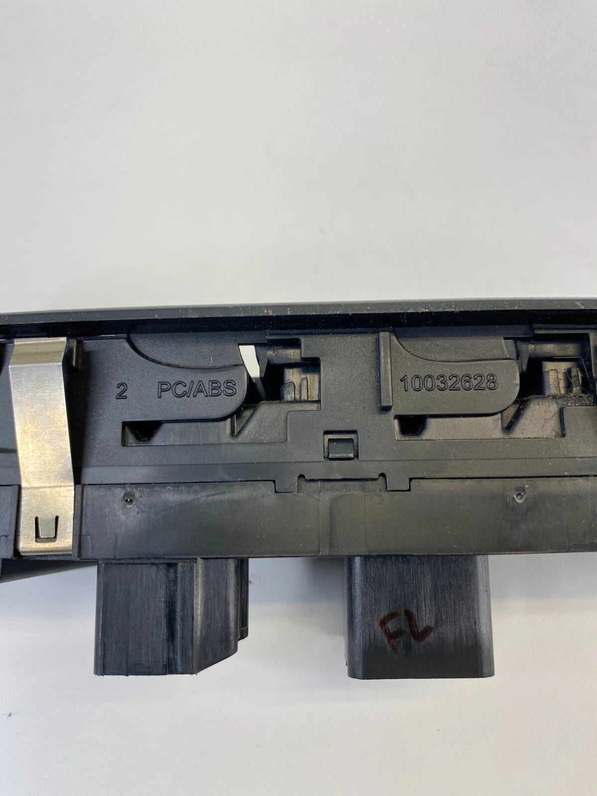 2008 2009 CHRYSLER TOWN & COUNTRY FRONT LEFT DRIVER POWER MASTER WINDOW SWITCH