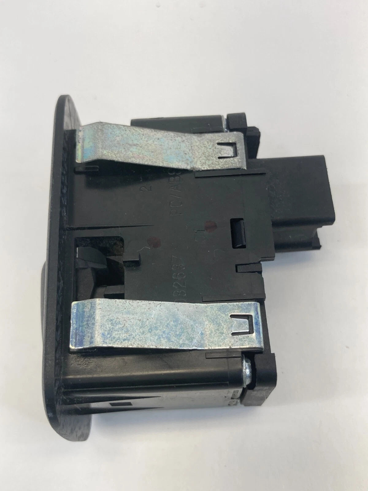 12-16 CHRYSLER TOWN & COUNTRY REAR RIGHT DOOR POWER WINDOW SWITCH 68110868AA OEM