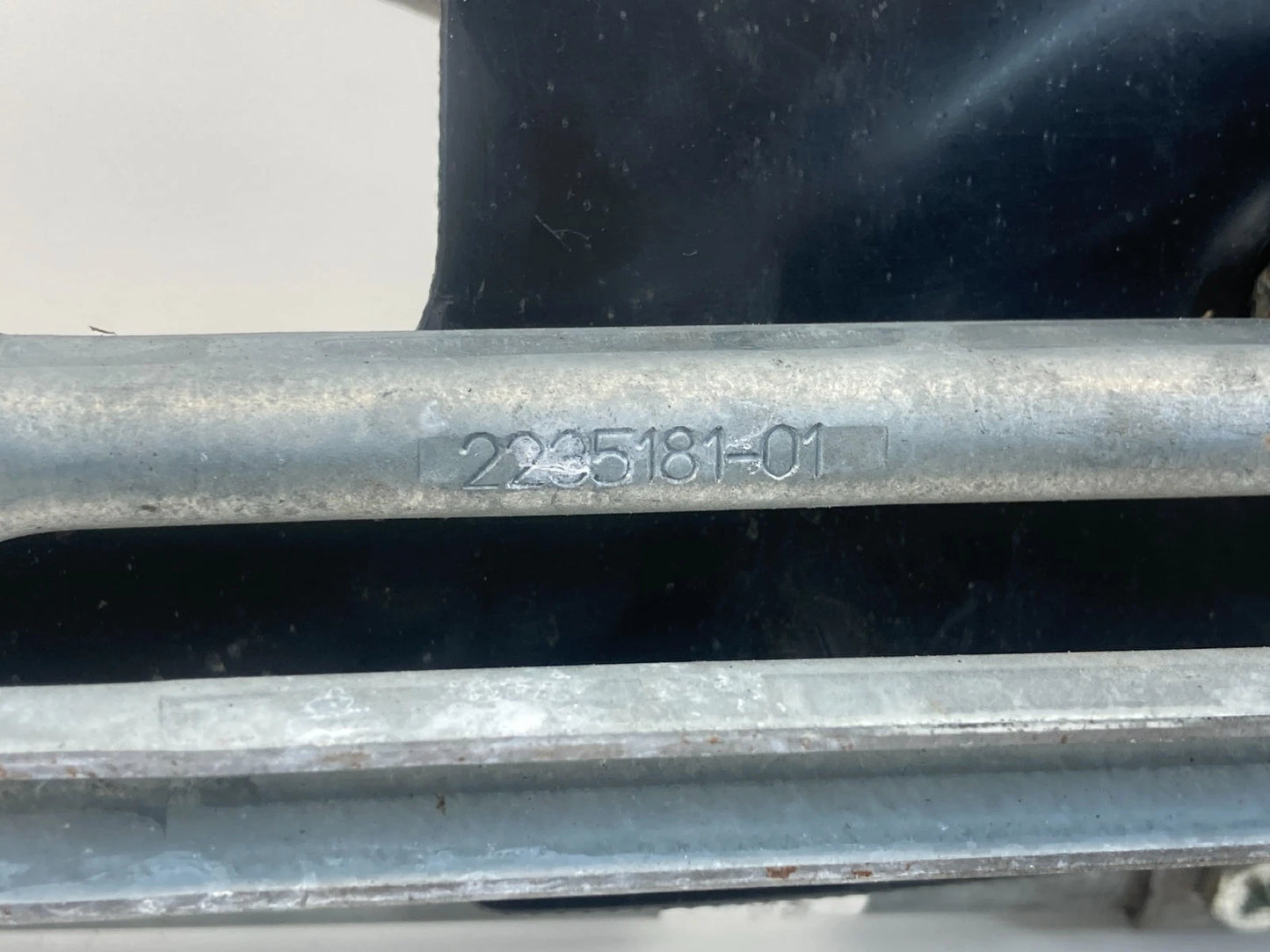 2010-2017 GMC TERRAIN CHEVROLET EQUINOX FRONT WIPER MOTOR & LINKAGE ASSEMBLY OEM