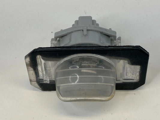 2001-2011 HONDA CIVIC REAR DECKLID TRUNK LICENSE PLATE LAMP LIGHT E44057 OEM