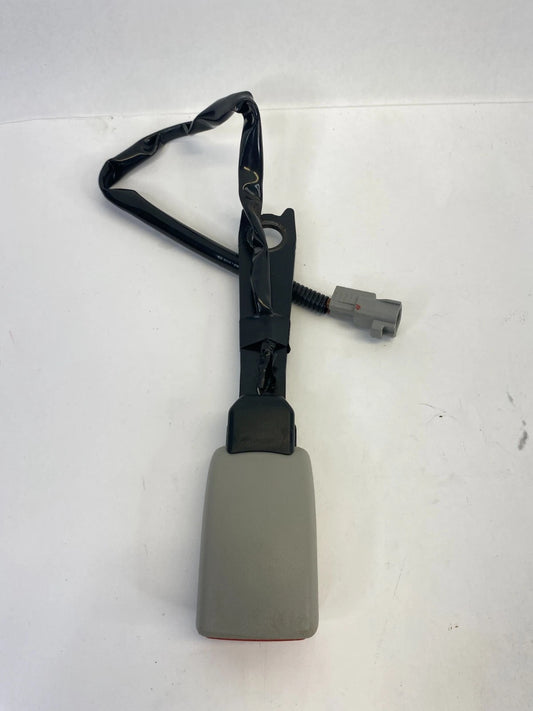 2009-2015 TOYOTA VENZA FRONT RIGHT PASSENGER SIDE SEAT BELT BUCKLE OEM