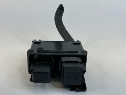 2007 2008 Infiniti G35 3.7L 4WD Engine Compartment Horn Relay Junction Block