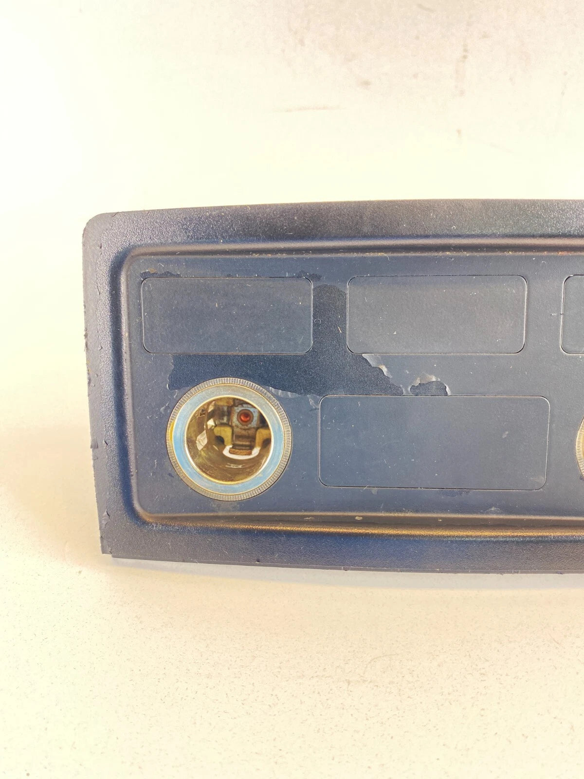 2004-2007 BMW 530I 525I REAR CENTER CONSOLE POWER OUTLET TRIM PANEL 7034100 OEM