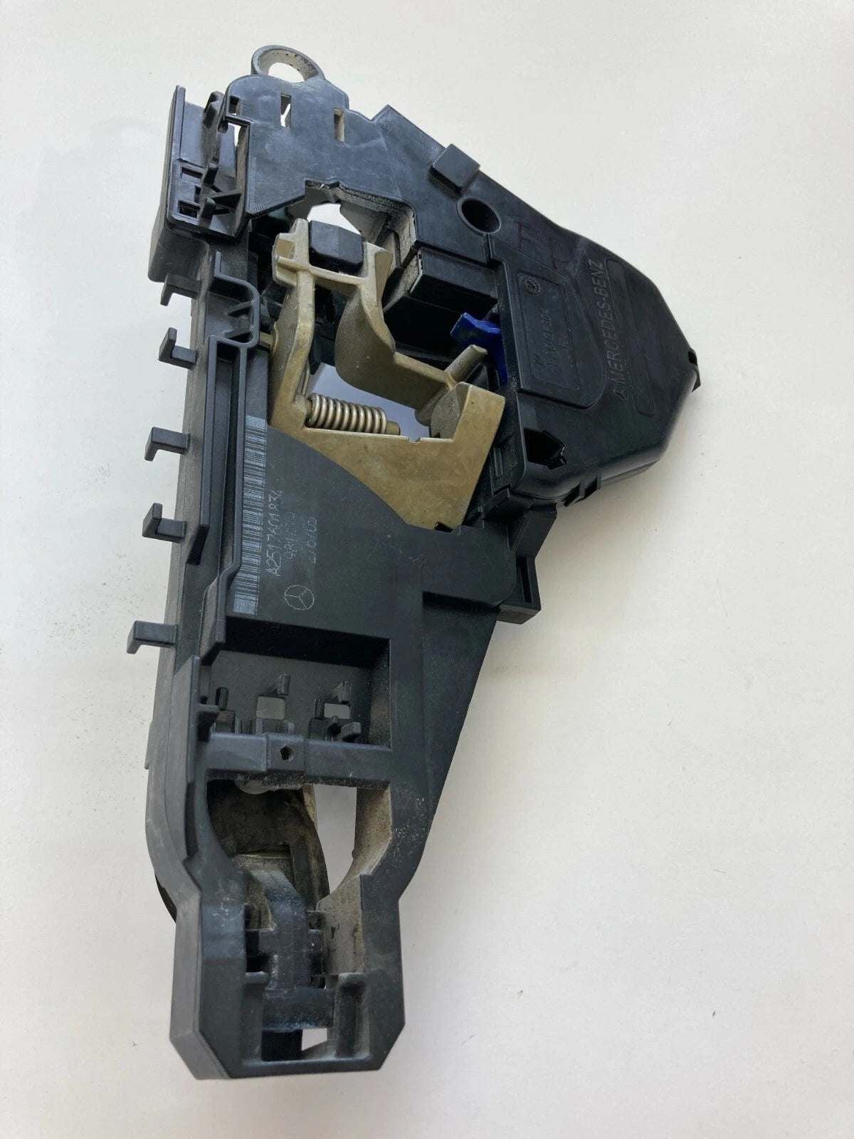 2006-2012 MERCEDES-BENZ R350 ML350 FRONT RIGHT EXTERIOR DOOR HANDLE WHITE OEM