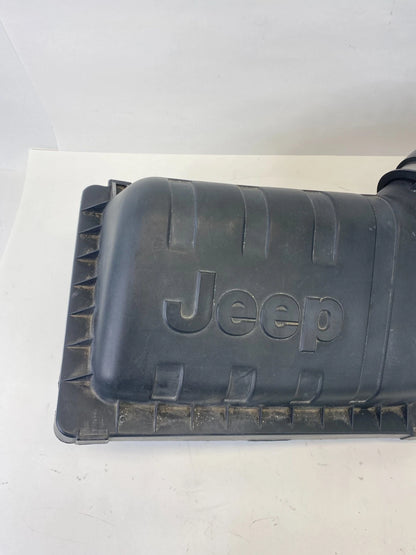 02-07 JEEP LIBERTY 3.7L AIR INTAKE DUCT & UPPER AIR FILTER HOUSING 53013727AA