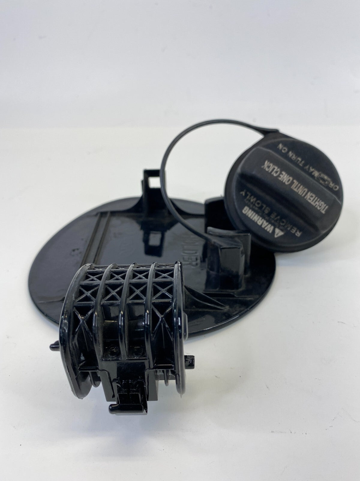 2011 12 13 14 2015 Kia Sorento Fuel Filler Door Gas Lid Cover w/ Cap OEM