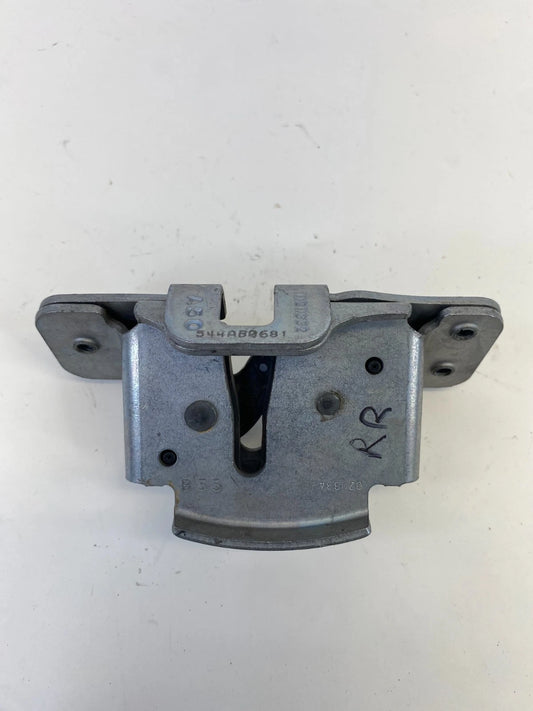 08-16 CHRYSLER TOWN & COUNTRY REAR RIGHT SIDE SLIDING DOOR LOCK LATCH CATCH OEM