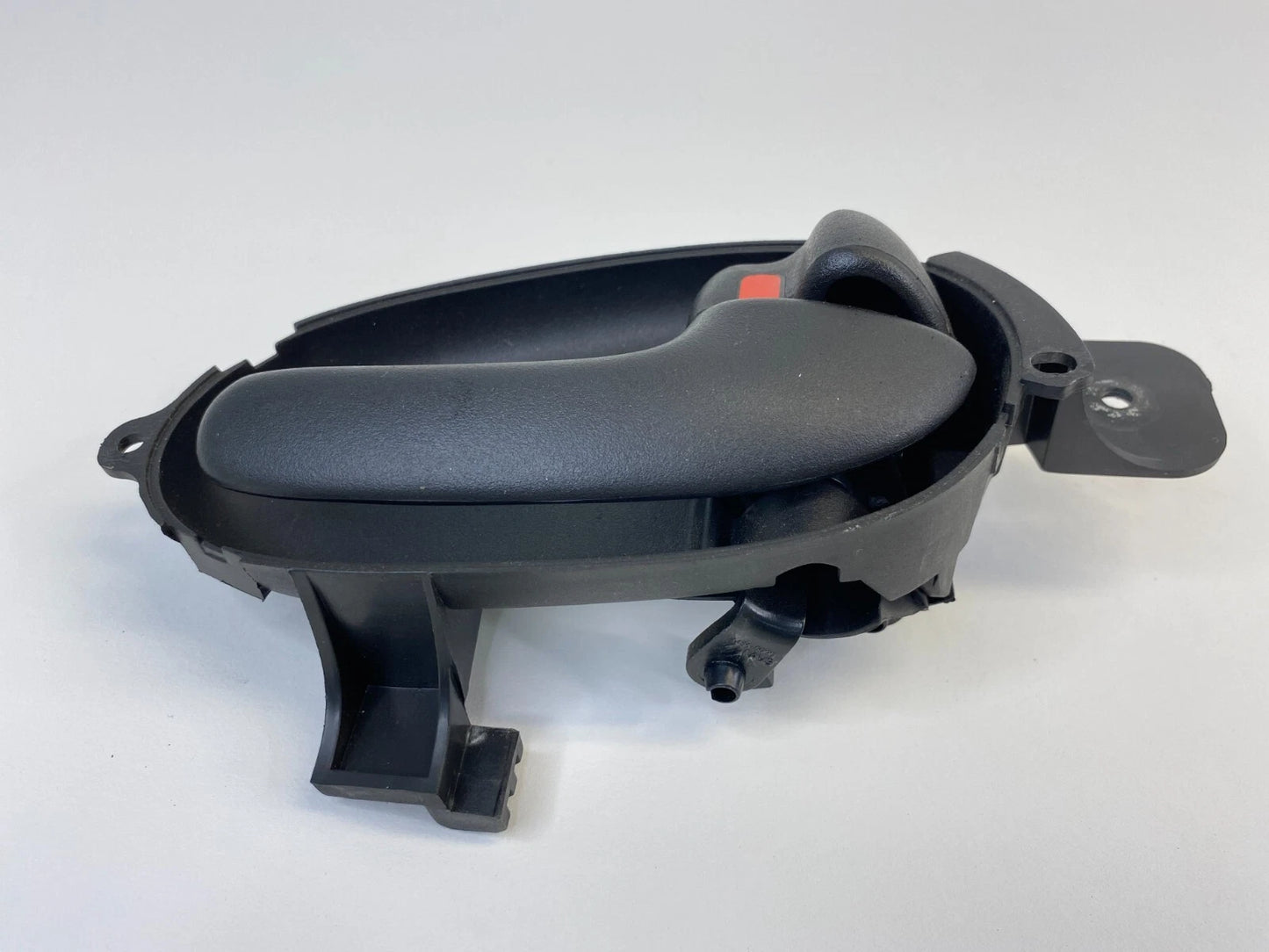 2002-2009 CHEVROLET TRAILBLAZER FRONT RIGHT PASSENGER SIDE INTERIOR DOOR HANDLE