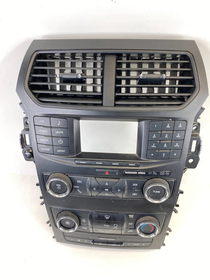 18 19 FORD EXPLORER RADIO & CLIMATE CONTROL TRIM BEZEL W/AIR VENT JB5T-18A802-LB
