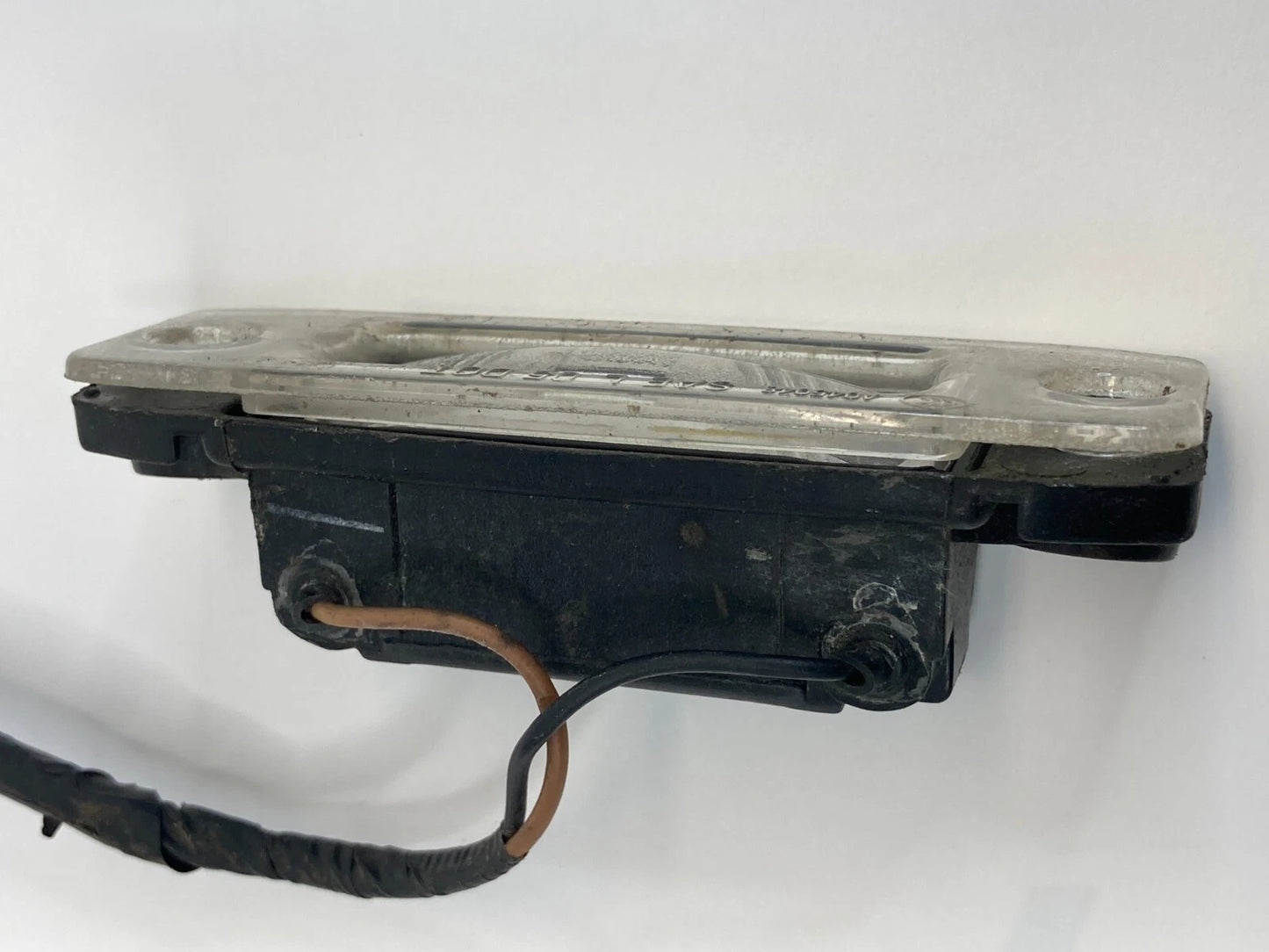 2006-2011 HYUNDAI ACCENT SEDAN LEFT & RIGHT LICENSE PLATE LIGHT LAMP OEM