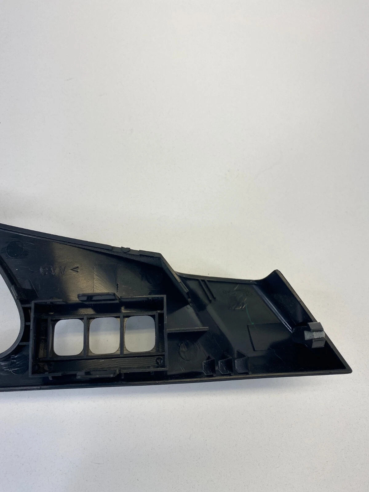 2003-2005 NISSAN MURANO FR LH INSIDE DOOR HANDLE BEZEL TRIM COVER PANEL UNIT OEM