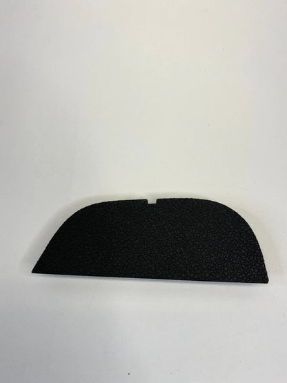 2009-2012 CHEVROLET TRAVERSE FRONT RIGHT DOOR ARMREST CAP COVER OEM 15948053