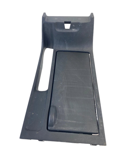 2004-2006 MAZDA 3 CENTER CONSOLE DUAL CUPHOLDER CUP HOLDER BP4K-64361 OEM