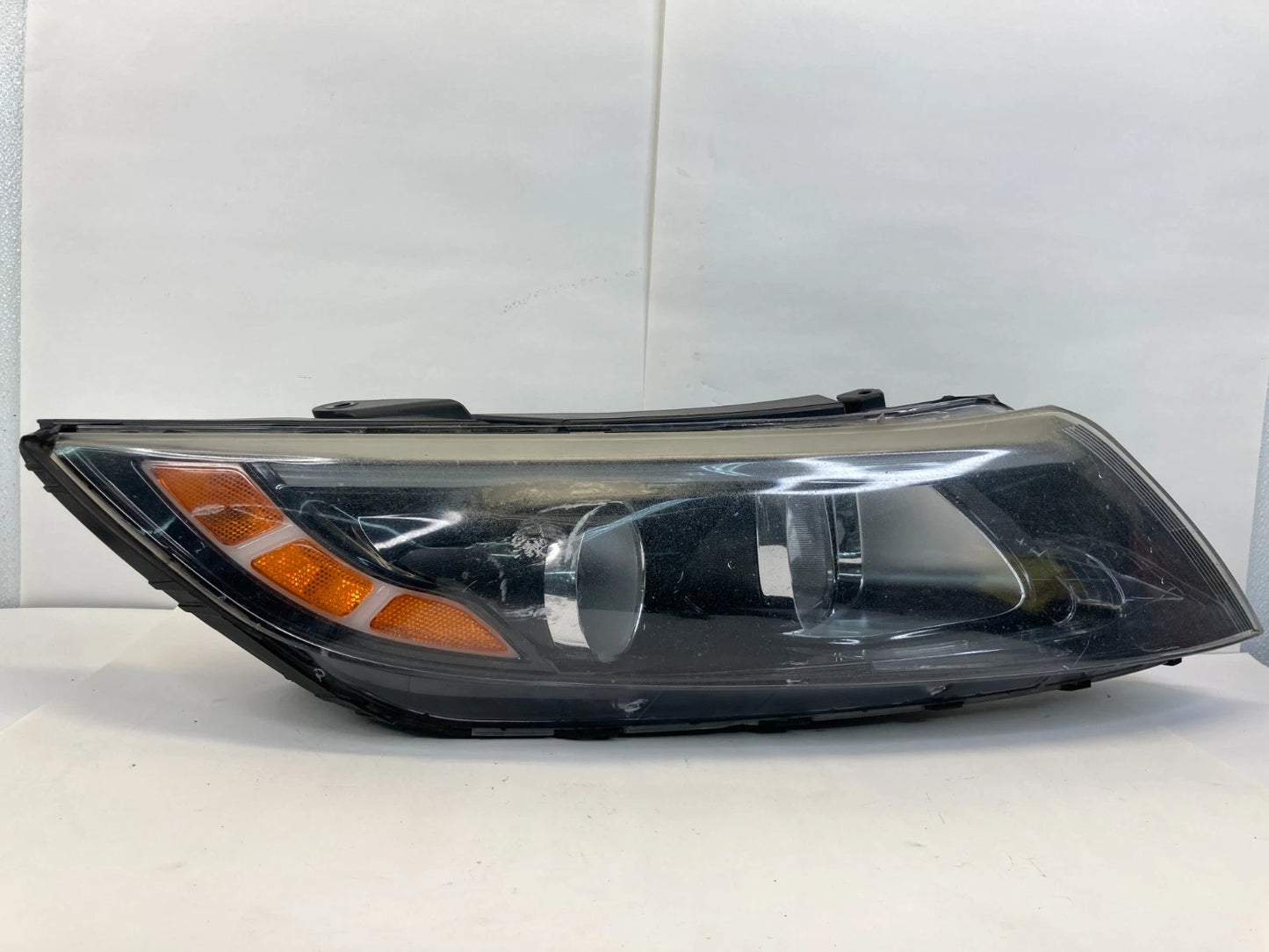 2014 2015 Kia Optima Right Passenger Side Headlight Headlamp Halogen OEM