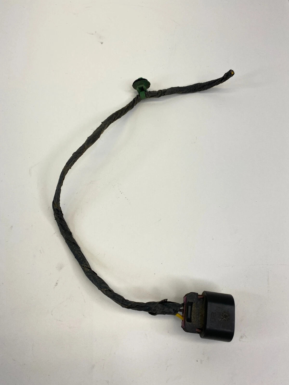 2008-2012 BUICK ENCLAVE LEFT DRIVER TAILLIGHT PLUG WIRE WIRING HARNESS PIGTAIL