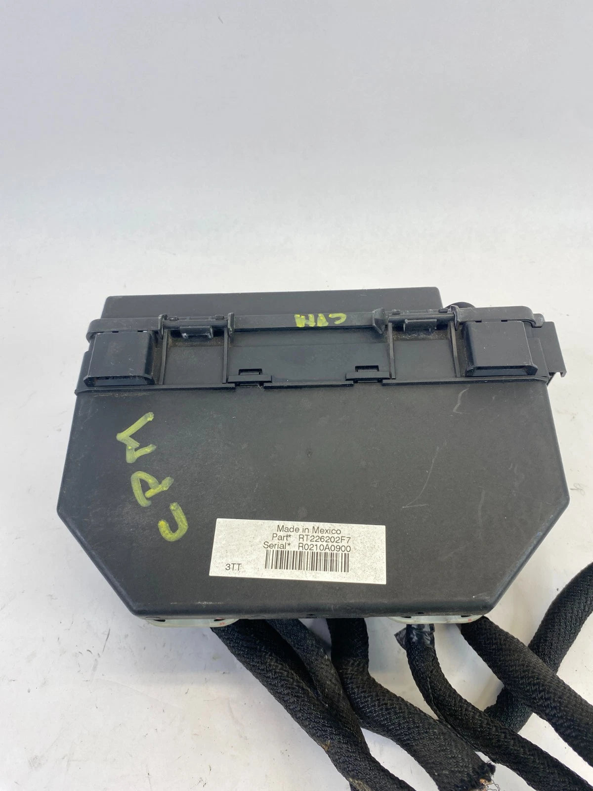 2010 DODGE JOURNEY 3.5L V6 TIPM TOTALLY INTEGRATED FUSE RELAY BOX OEM 04692305AF
