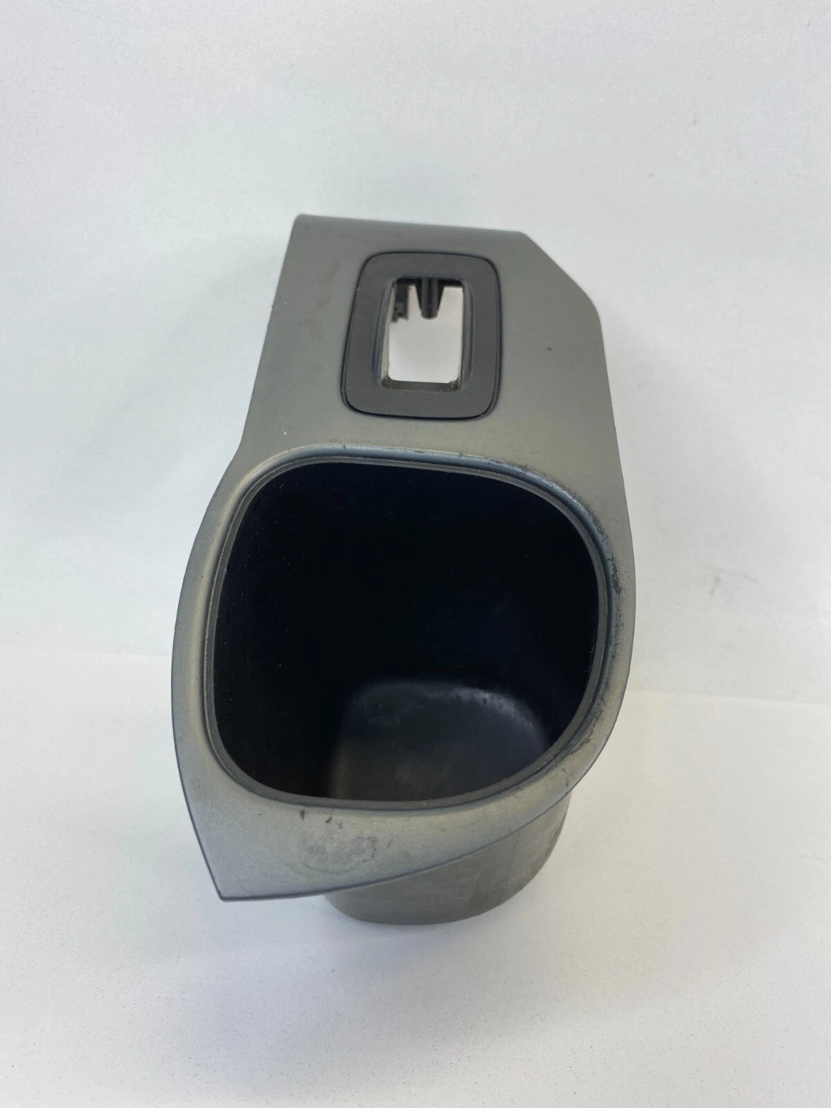 03-05 HONDA PILOT REAR RIGHT SIDE DOOR WINDOW SWITCH COVER TRIM W/ CUP HOLDER