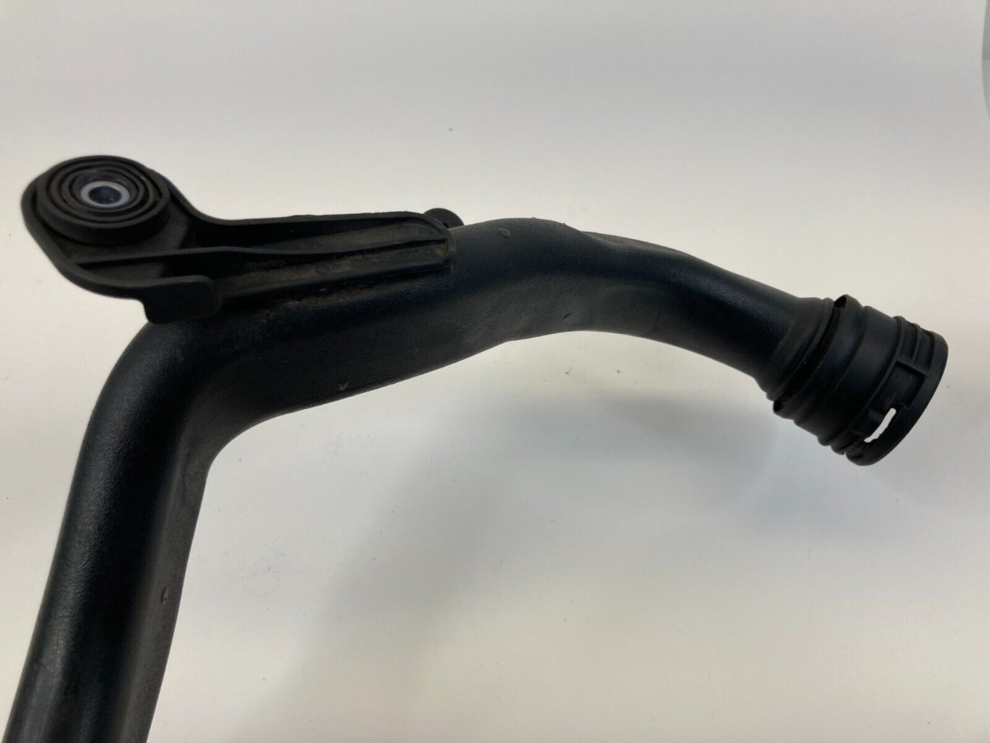 2006-2008 Volkswagen GTI 2.0L L4 16V TURBO Air Cooler Pipe Hose Assy OEM