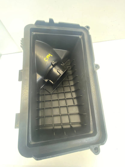 2015 2016 2017 CHRYSLER 200 2.4L AIR INTAKE CLEANER BOX COVER LID OEM