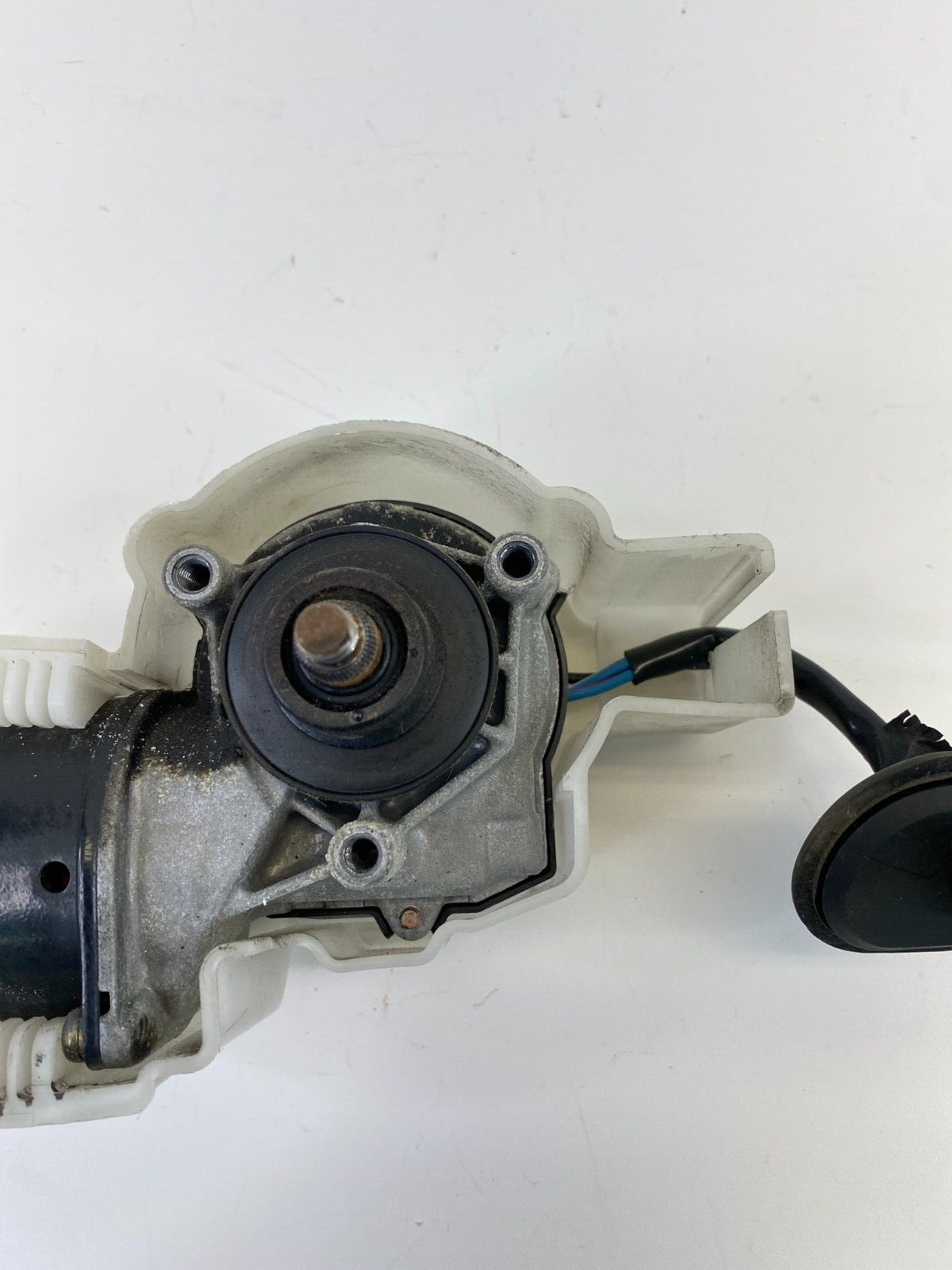 2000 2001 Mazda MPV Front Windshield Power Wiper Motor Assy 849200-7040LC62 OEM