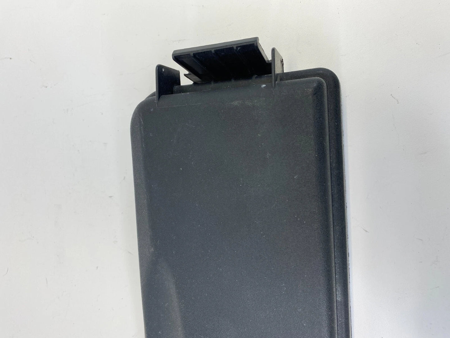2003-2011 SAAB 9-3 93 ENGINE FUSE RELAY JUNCTION BLOCK COVER CAP LID 24436039