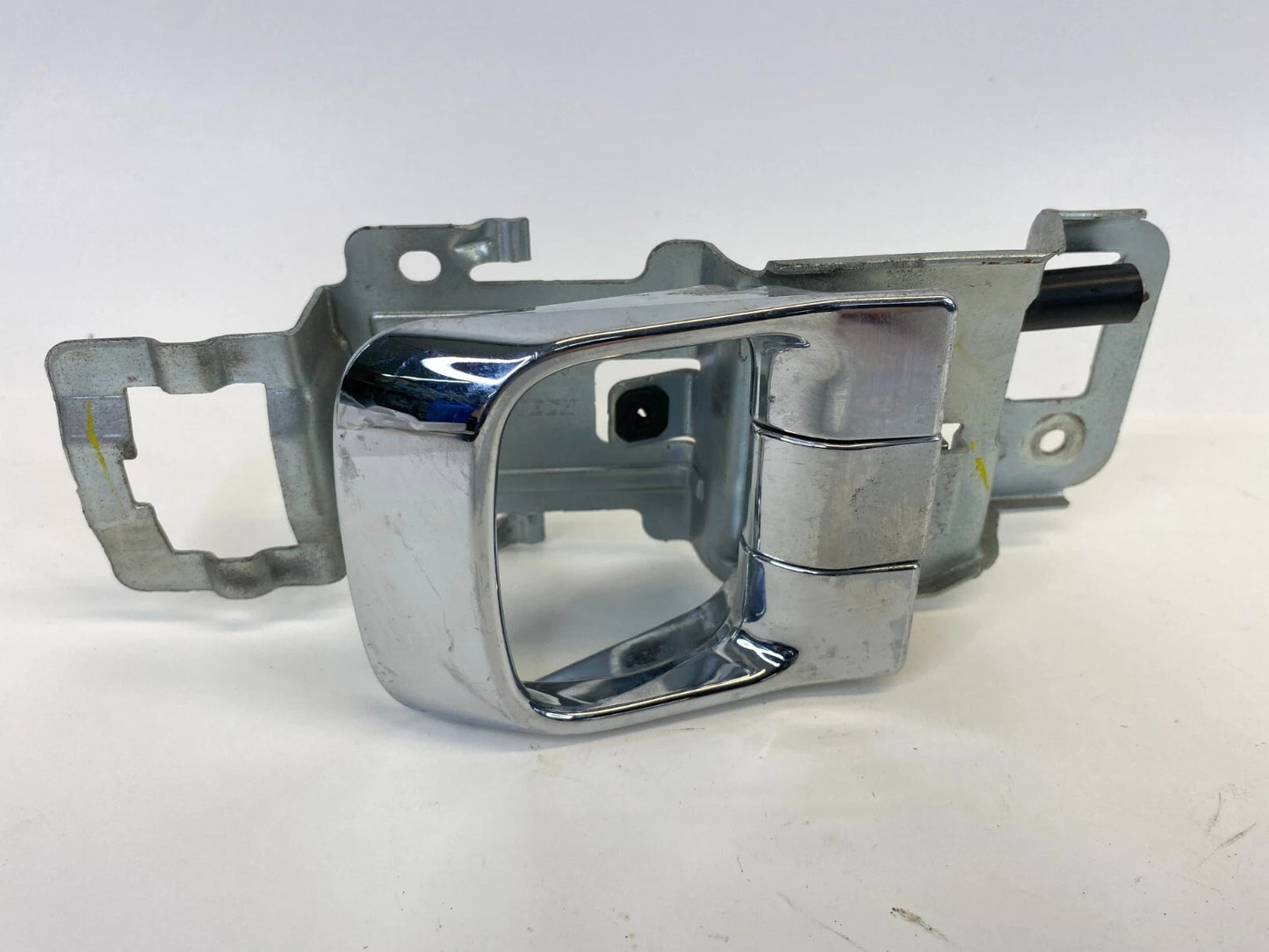 2007 2008 2009 SUZUKI XL-7 XL7 REAR RIGHT SIDE INTERIOR INNER DOOR HANDLE OEM