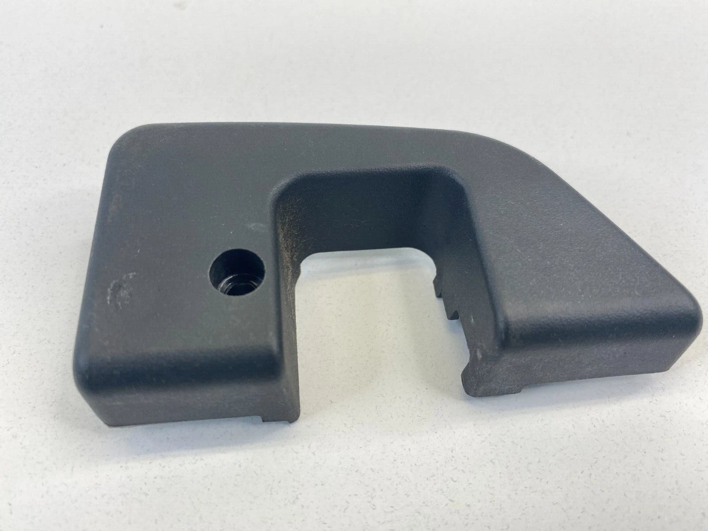 03-09 MERCEDES-BENZ E320 FRONT RIGHT DOOR CUSHION EDGE GUARD TRIM A2117230624