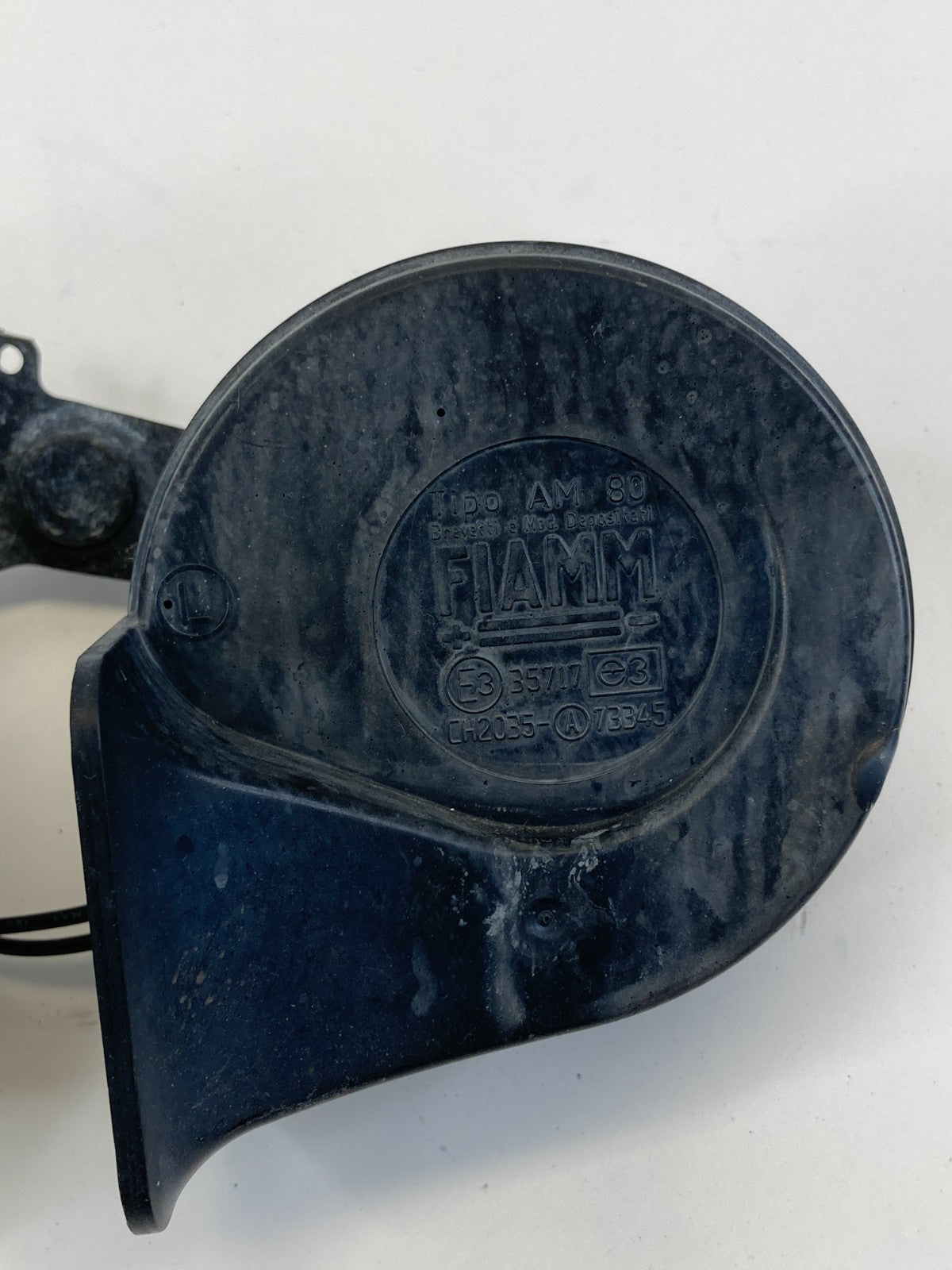 1999-2002 Lincoln Town Car Horn Low High Signal Alarm Siren Note Pair Assy OEM