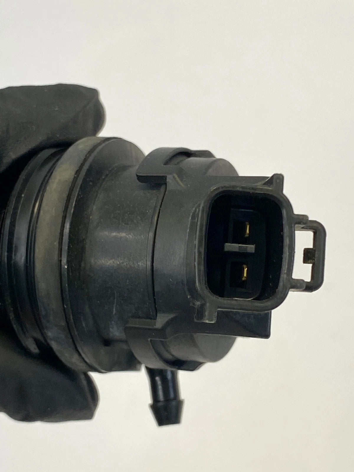 2006-2015 LEXUS IS250 FRONT WINDSHIELD WASHER PUMP MOTOR 85330-60190 OEM