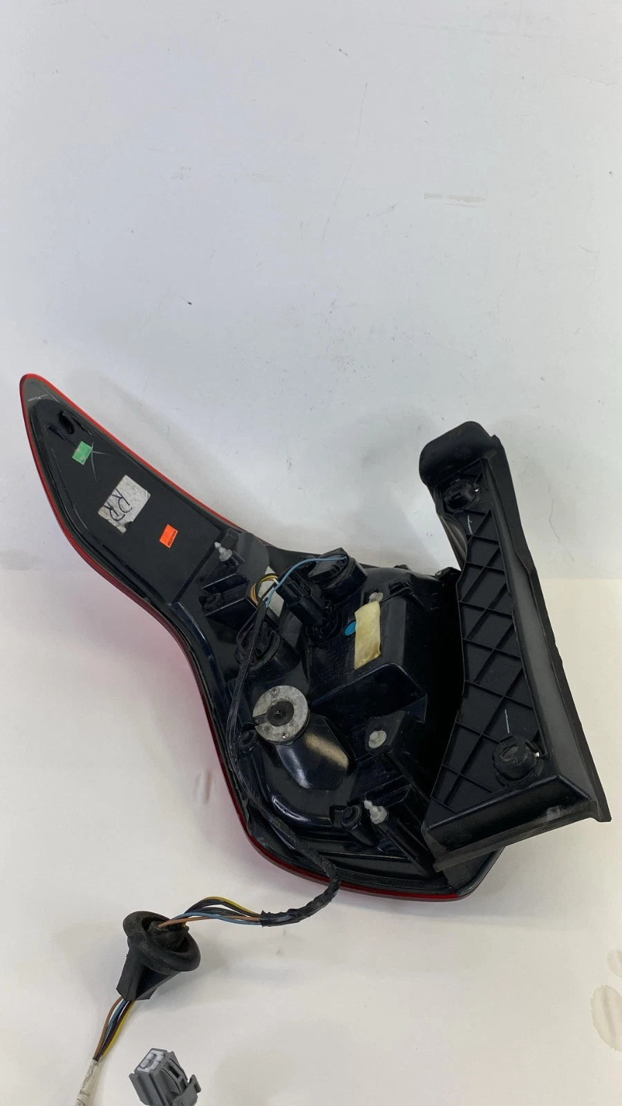 2016-2019 FORD EXPLORER POLICE INTERCEPTOR REAR RIGHT TAILLIGHT TAIL LAMP OEM