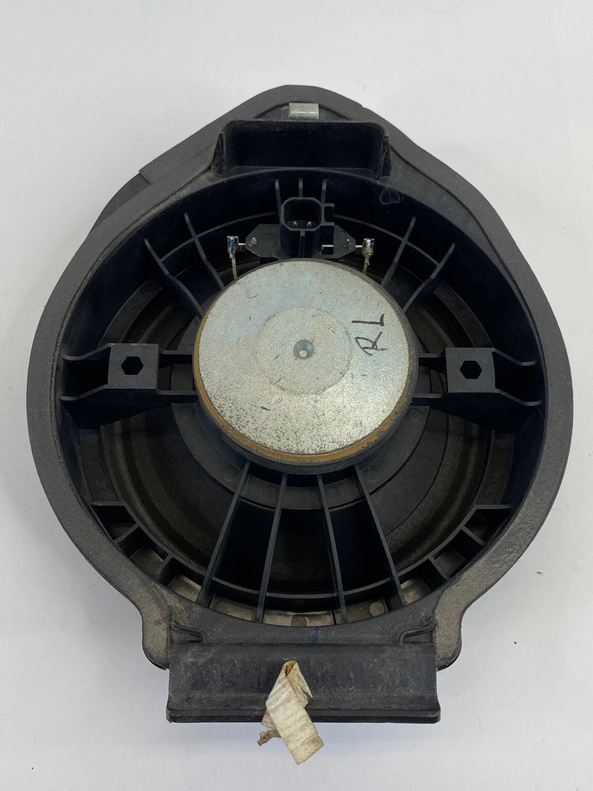 2013-2015 CHEVROLET MALIBU REAR LEFT DRIVER SIDE DOOR AUDIO SPEAKER LH OEM