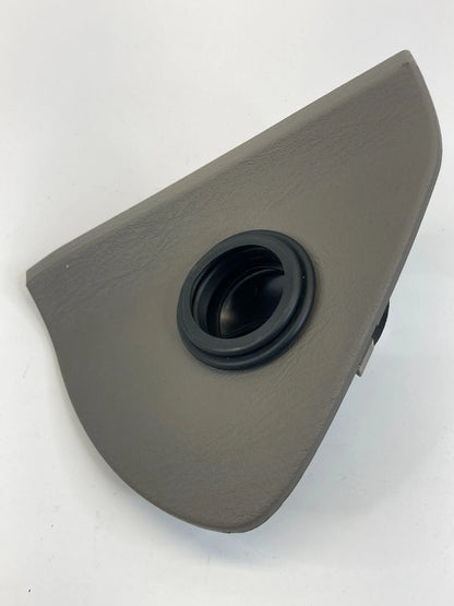 2000-2005 CADILLAC DEVILLE FRONT RIGHT DASH END CAP COVER AIR DUCT 25670945 OEM