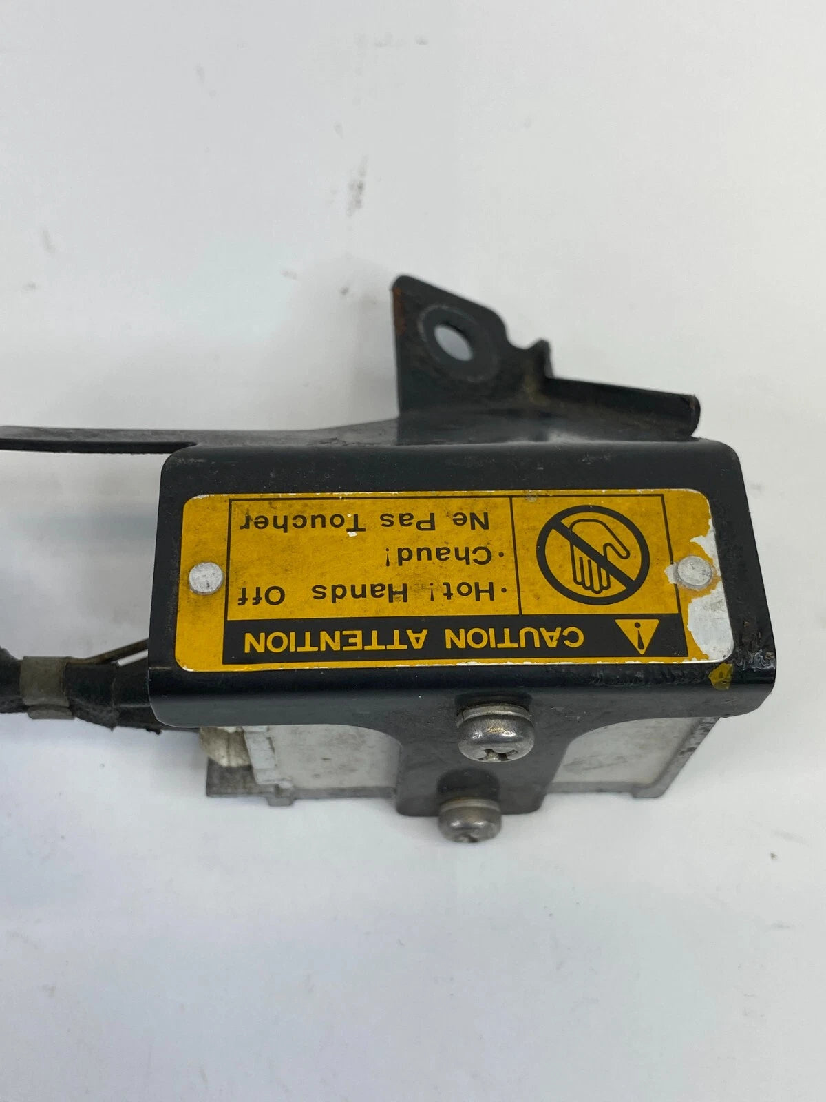 1998-2005 LEXUS GS300 DAYTIME RUNNING LIGHT RESISTOR CONTROL MODULE 82695-30010