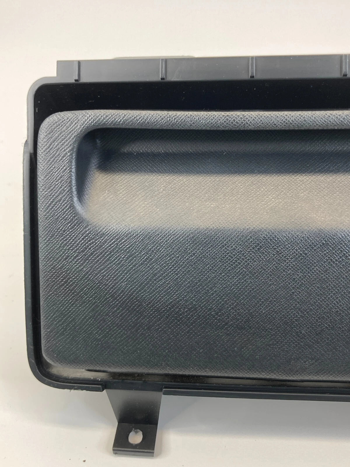 2002-2006 HONDA CR-V INSTRUMENT PANEL COIN POCKET STORAGE COMPARTMENT 77300S9A00