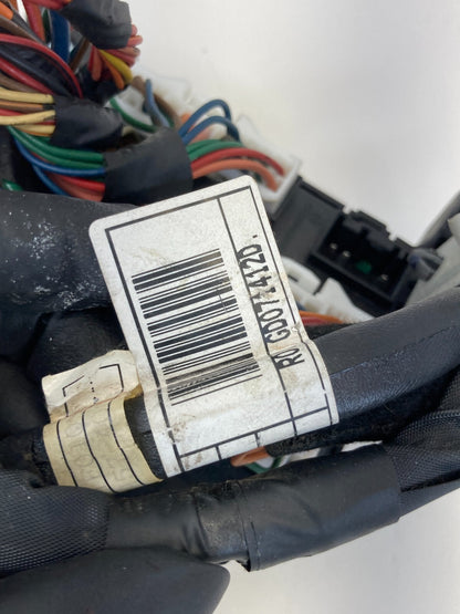 2005-2010 Kia Sportage 2.7 V6 A/T 4WD Fuse Box Junction Relay 91950-1F510 OEM