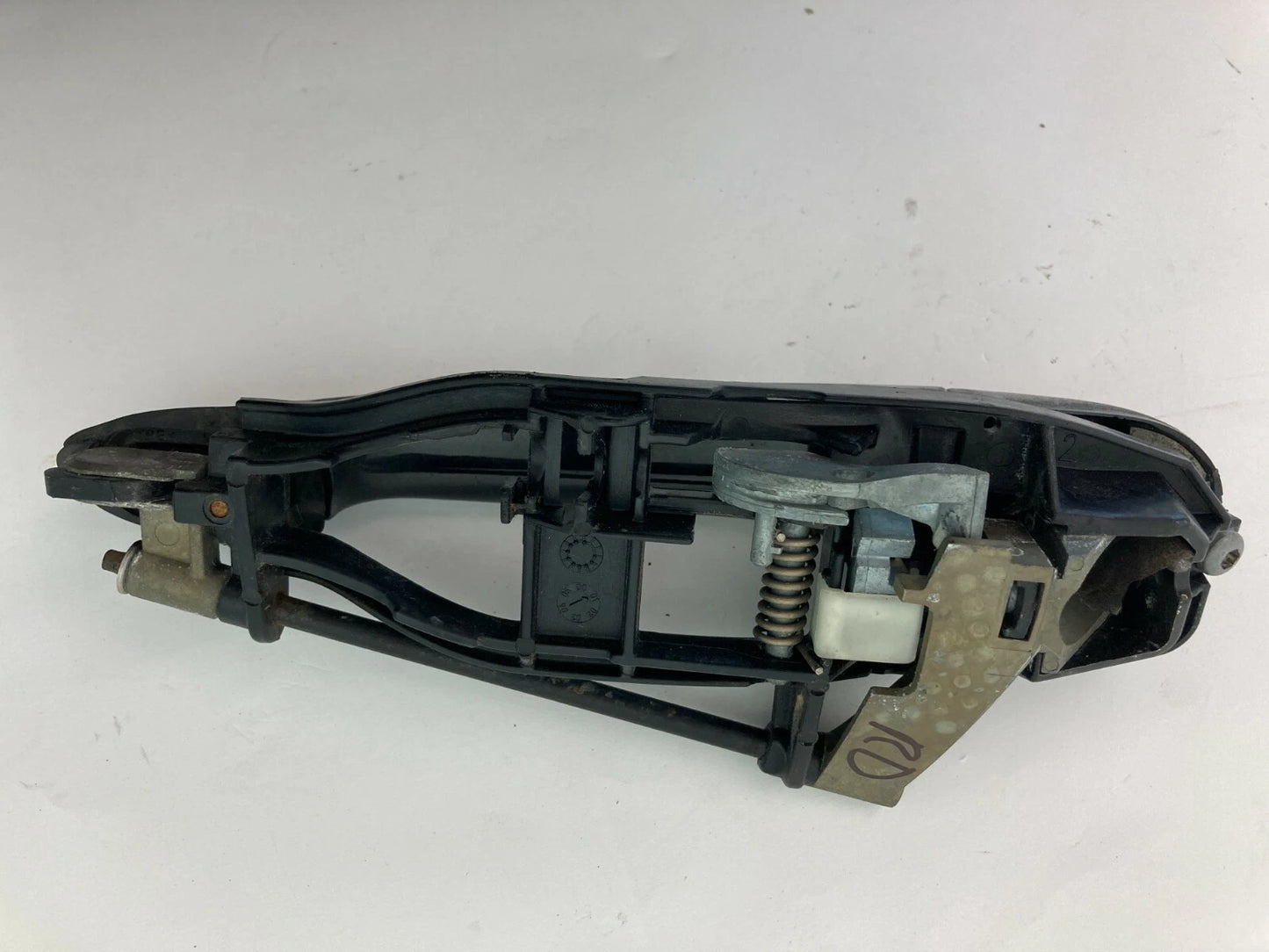 2001-2005 BMW 325I 325XI REAR LEFT SIDE EXTERIOR DOOR HANDLE ASSY 51218253453