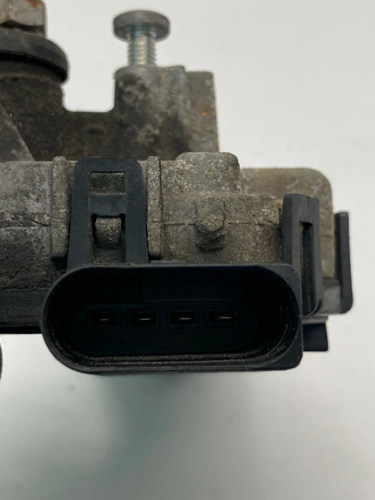 01 02 03 04 05 VW Volkswagen Passat Front Windshield Wiper Motor 0390241778 OEM