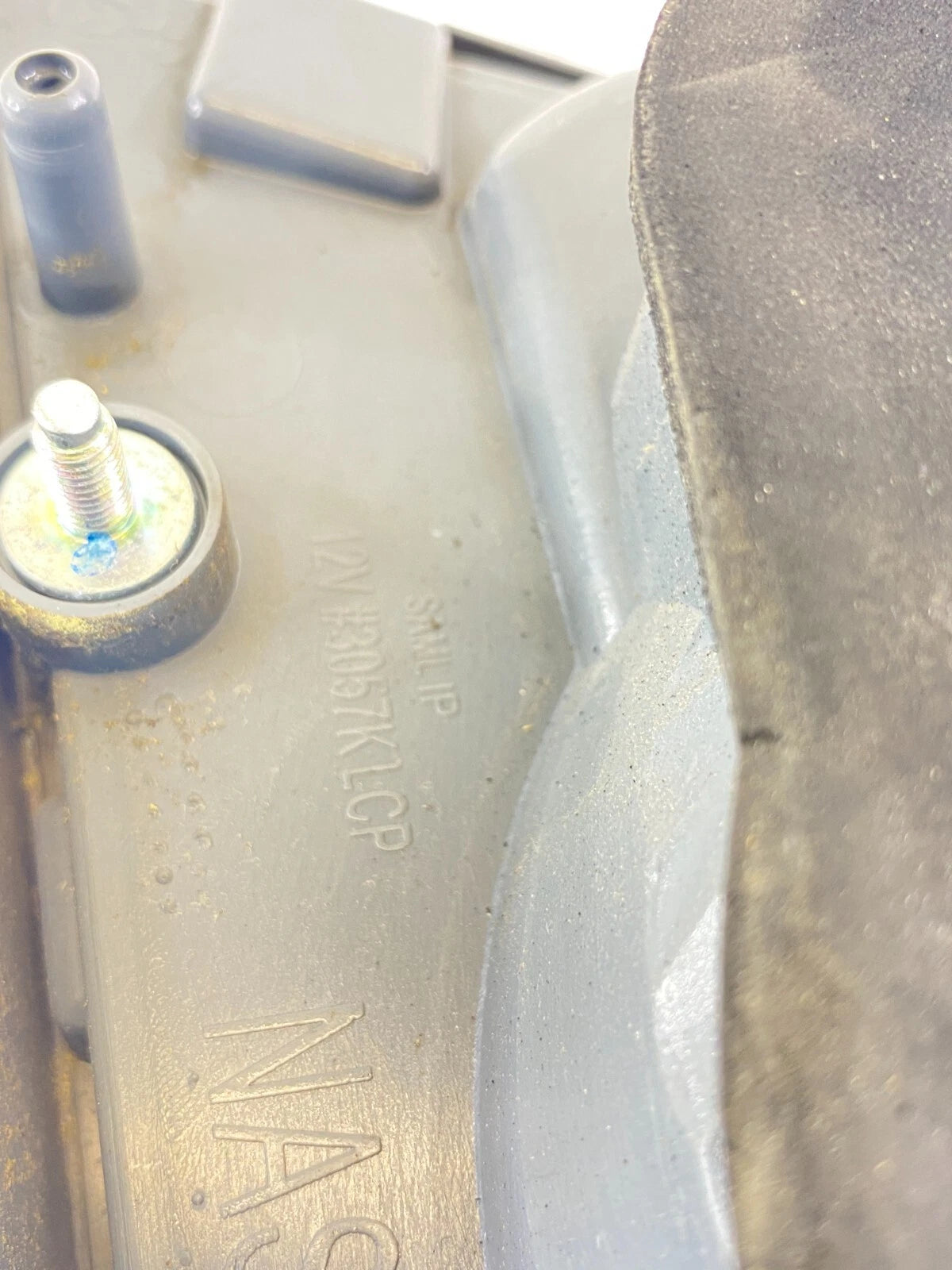 2011-2016 CHEVROLET CRUZE REAR RIGHT SIDE TAIL LIGHT INNER TAILLIGHT LAMP OEM