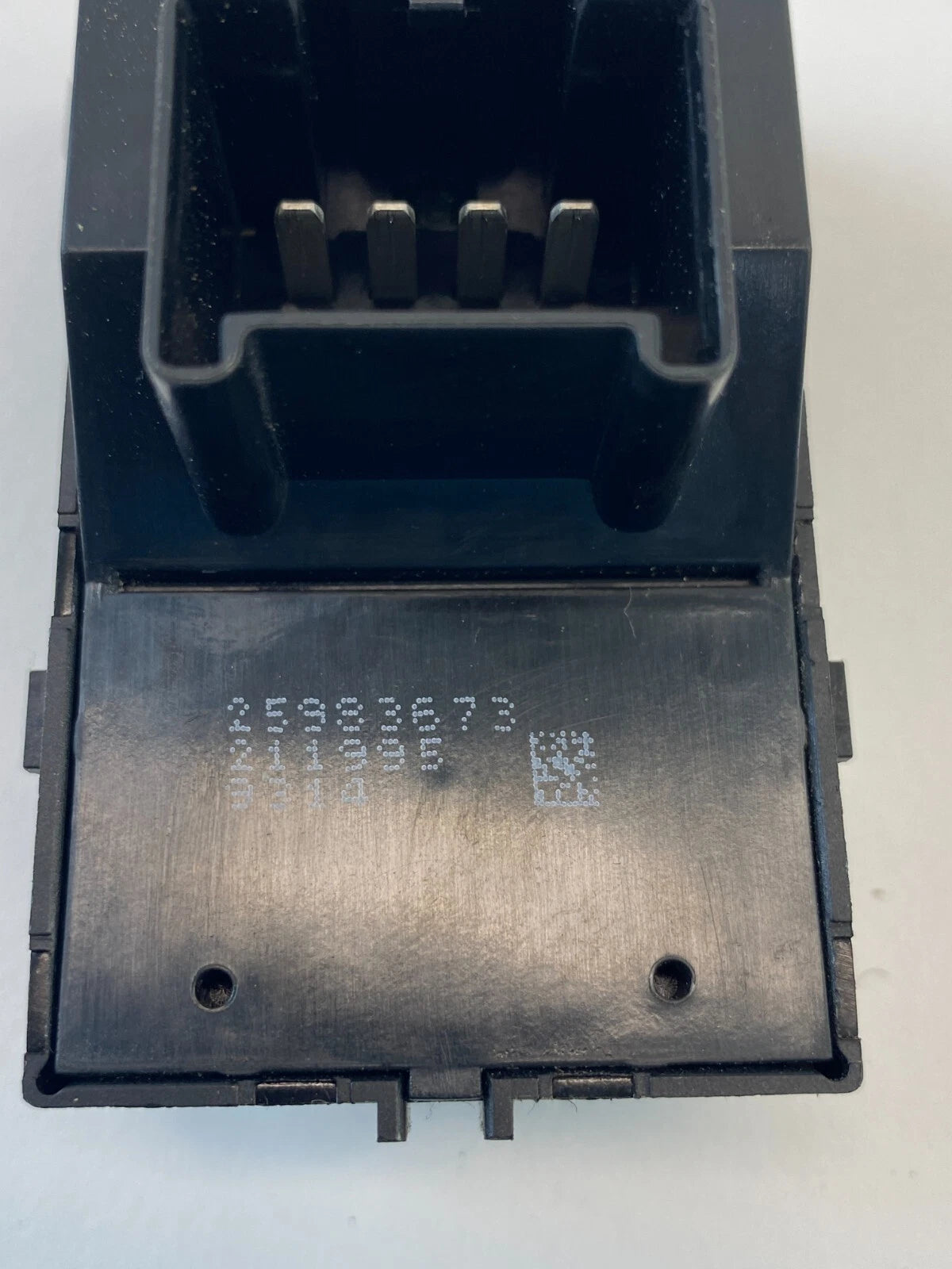 10-15 CHEVROLET EQUINOX LEFT DRIVER MASTER POWER WINDOW CONTROL SWITCH 25983673