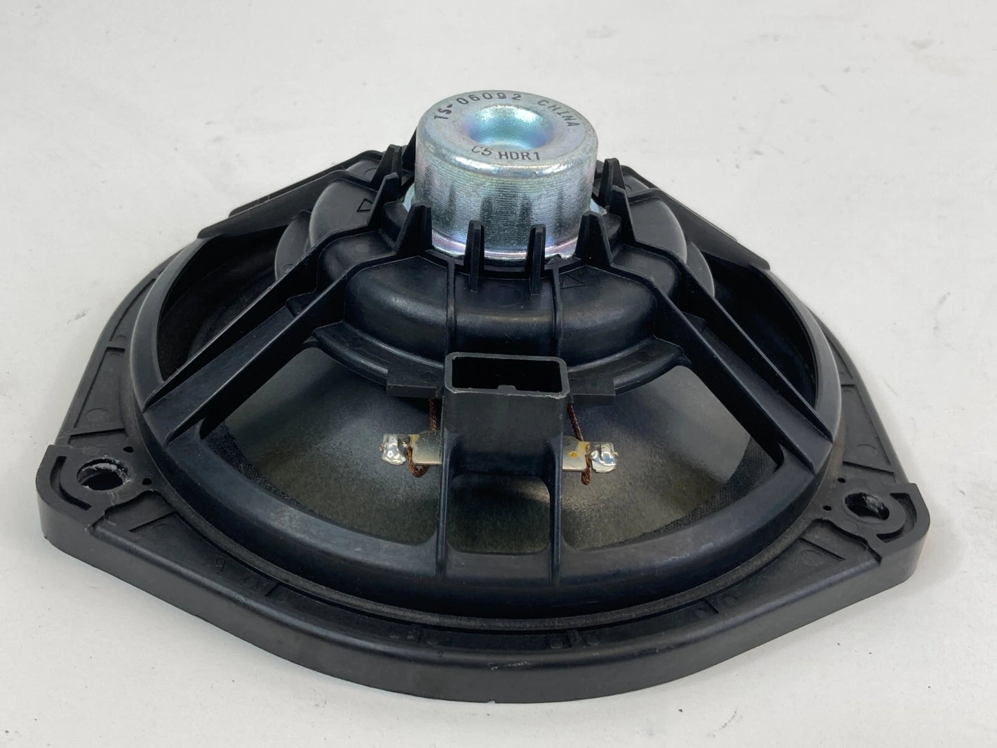 2005-2010 HONDA ODYSSEY REAR RIGHT SIDE SOUND AUDIO DOOR SPEAKER TS-06092