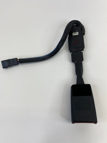 2013 2014 Ford Focus Front Right Passenger Seat Belt Buckle DM51-61208-CCW OEM