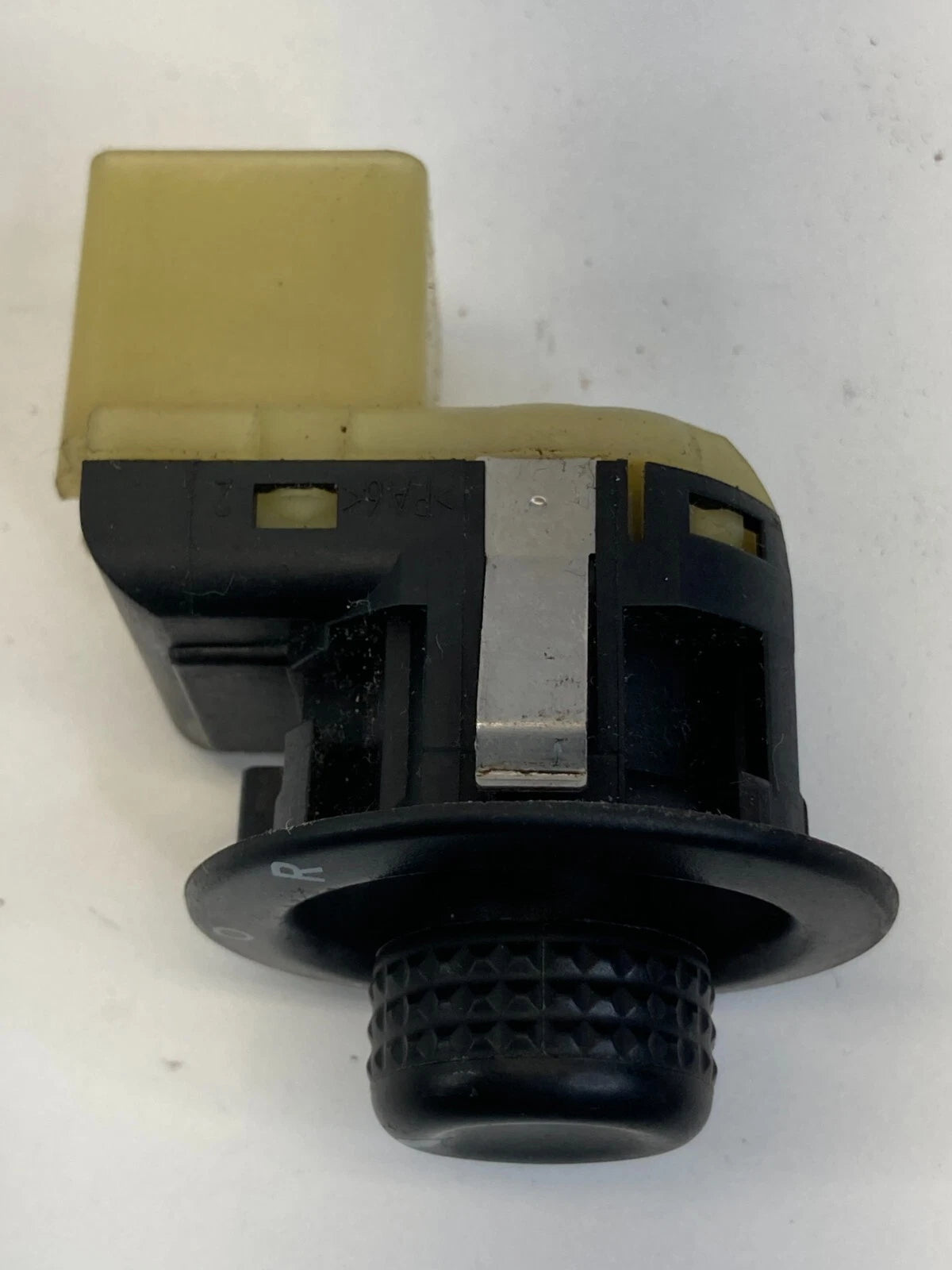 2009 2010 DODGE CALIBER SIDE VIEW DOOR POWER MIRROR CONTROL SWITCH 56040694AD